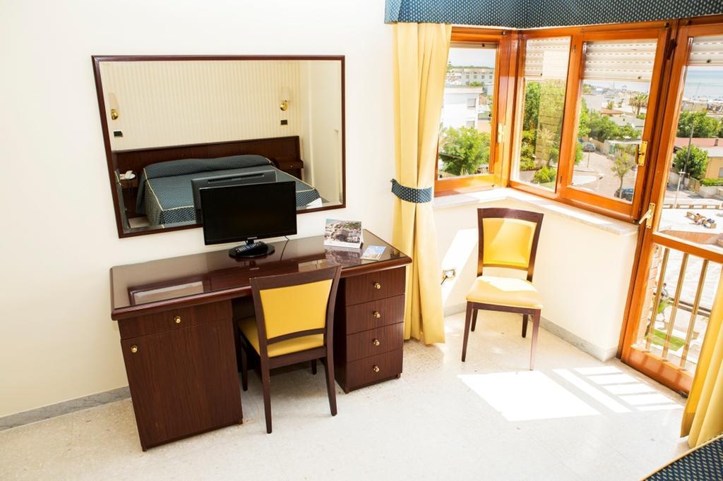 Hotel Sacco Bernalda Kamer foto