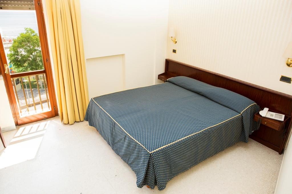 Hotel Sacco Bernalda Kamer foto