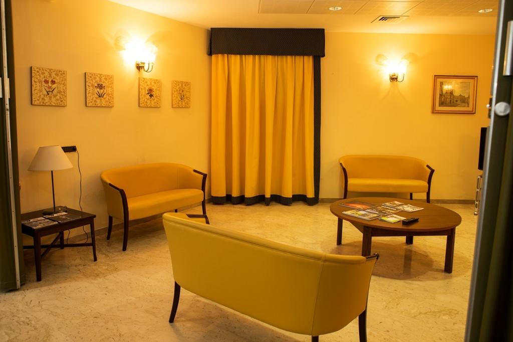 Hotel Sacco Bernalda Buitenkant foto